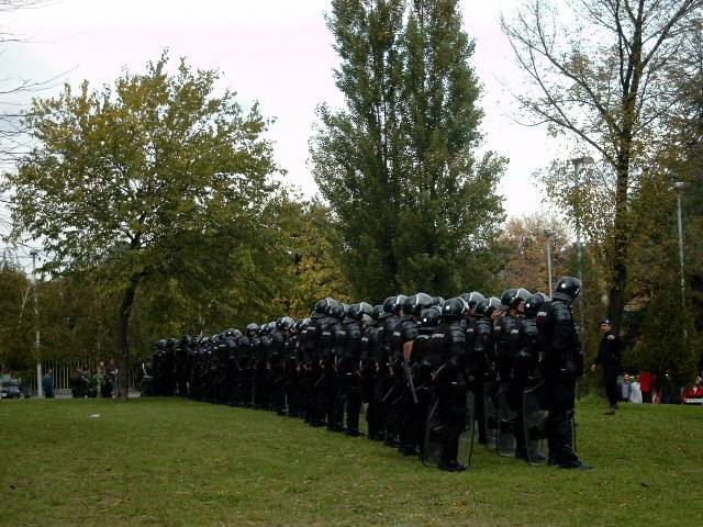 belgrad_polizei4.jpg